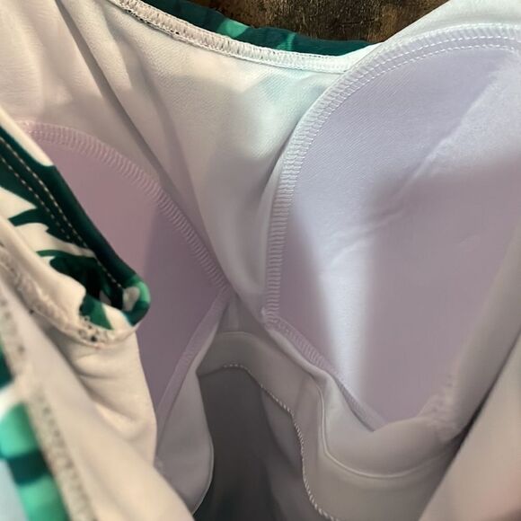 Hilor One Shoulder Palm Leaf One Piece Swimsuit, NWT - Picture 7 of 7